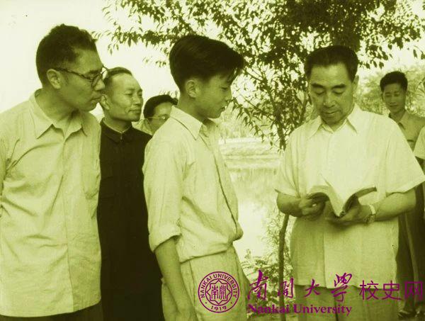 新发现珍贵影像资料背后的故事——周恩来总理1959年视察南开大学钩沉